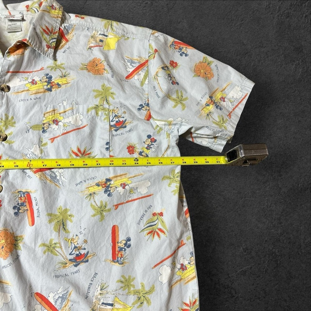 Disney Mickey Mouse shirt men’s 2XL Multicolor short sleeve Hawaiian Beach - Picture 3 of 5